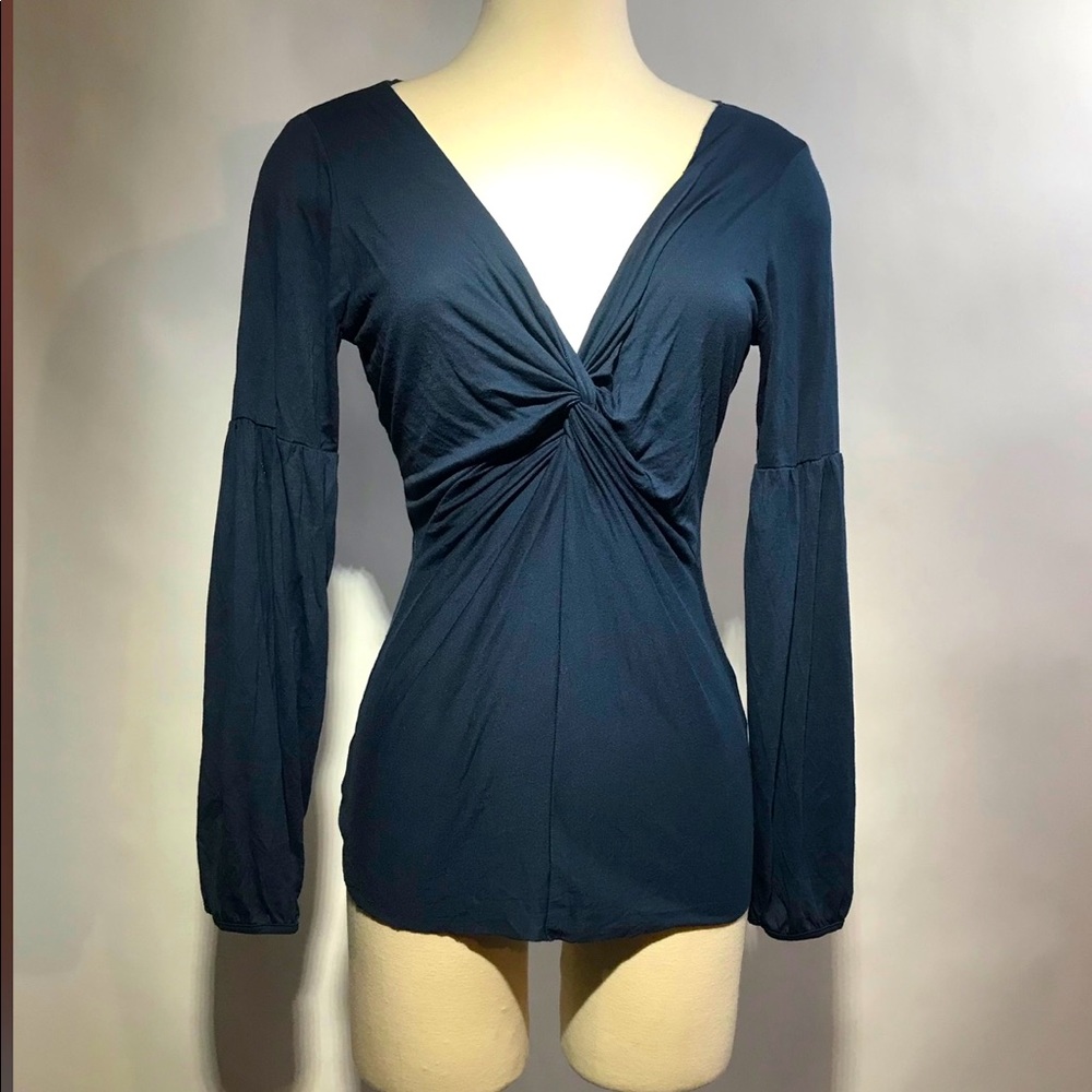 VINTAGE 90’s Classic beautiful blouse with Juliet style sleeve